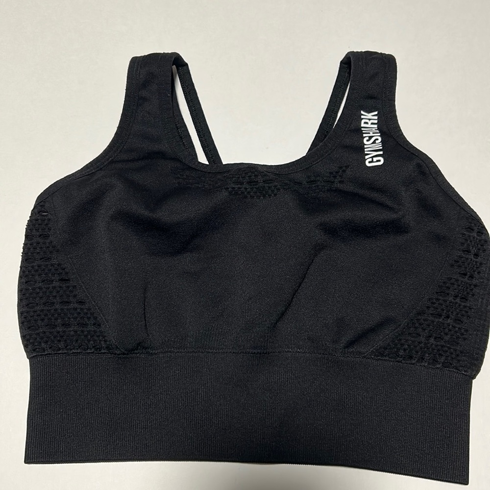 Gymshark Women's Fit Seamless Sports Bra Black | Size: S